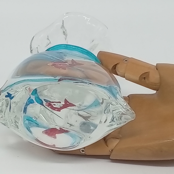 FISH PAPERWEIGHT - Picture 3 of 5